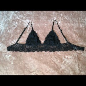Black Bralette 🌟
